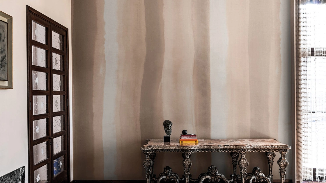 Carta da parati Soft Stripe Clouds di London Art