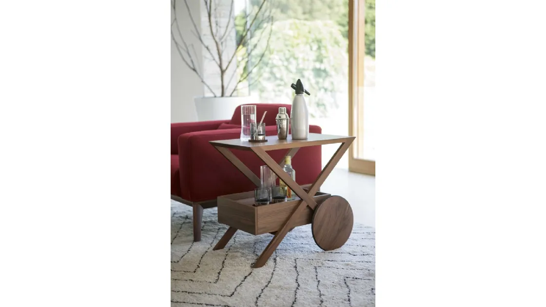 Tavolino di design con ruote in legno Spritz di Porada