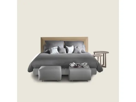 Letto con testiera rivestita in cuoio Eden di Flexform