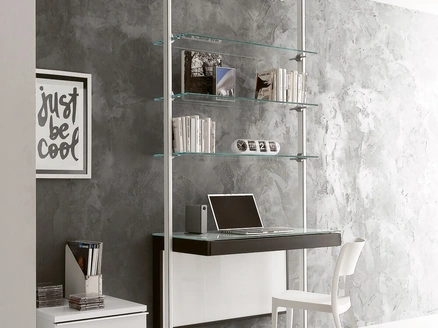 Libreria Pienza in metallo e vetro con piano scrivania di Ponti Terenghi