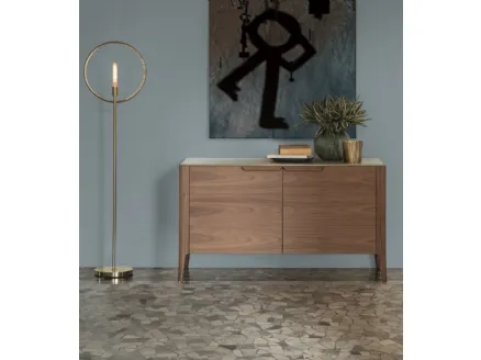 Credenza con due ante in noce canaletta e top in cristallo retroverniciato Atlante 04 di Porada
