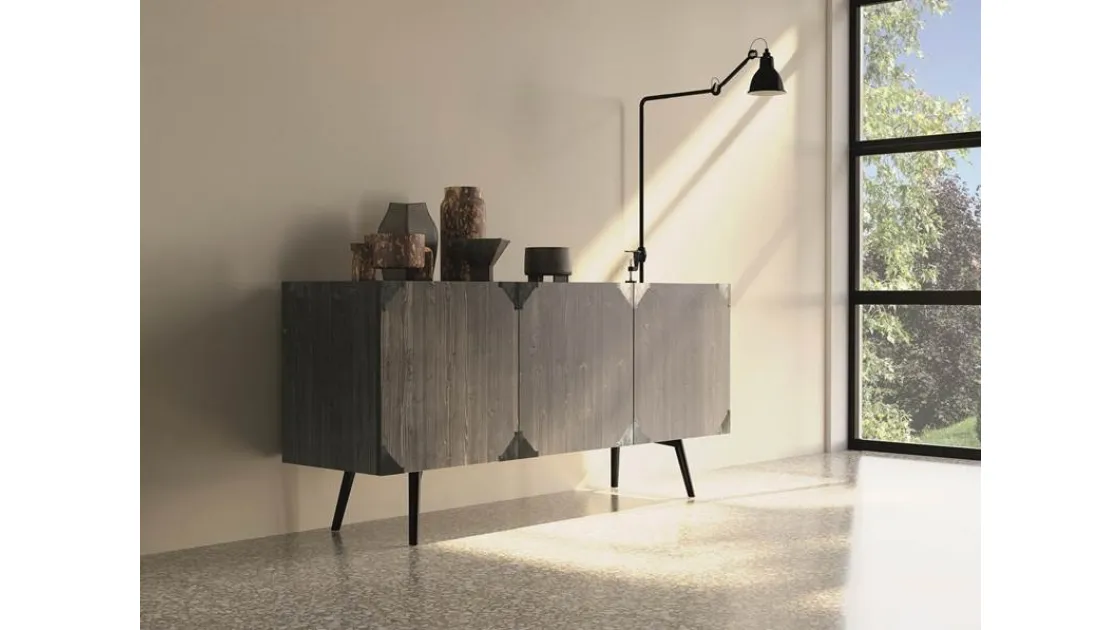 Madia Moon Art 1801 in legno finitura fango con angoli metallici di Fratelli Mirandola