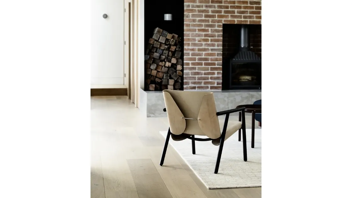 Poltroncina in cuoio 1085 Edition di Kristalia