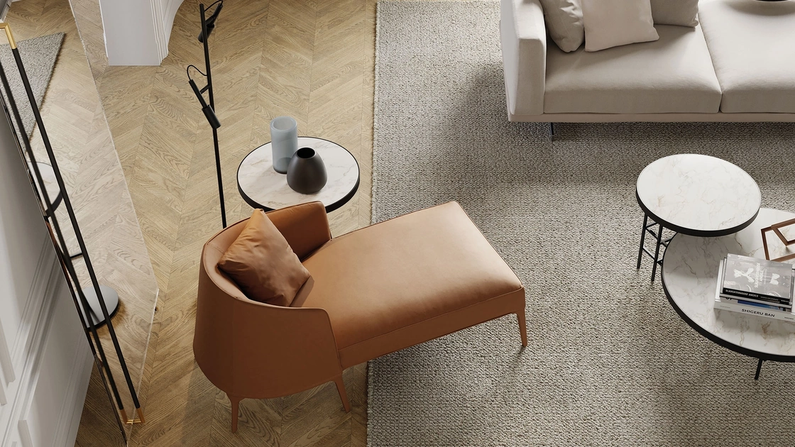 Poltrona in pelle con piedi in legno massello Jackie Chaise Longue di Frigerio