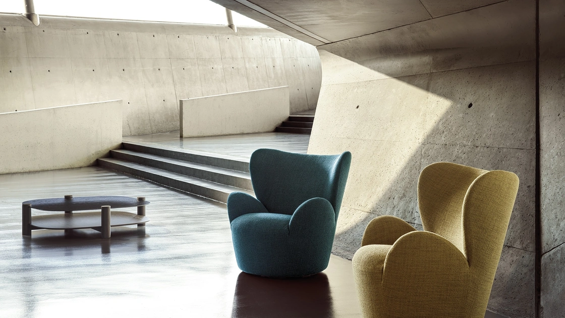 Poltrona Libelle in tessuto imbottito di Frigerio