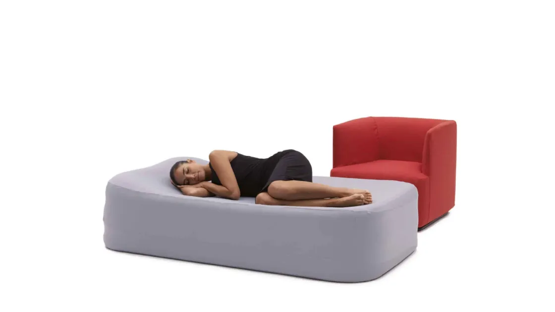 Poltroncina con letto gonfiabile in tessuto Mama di Campeggi