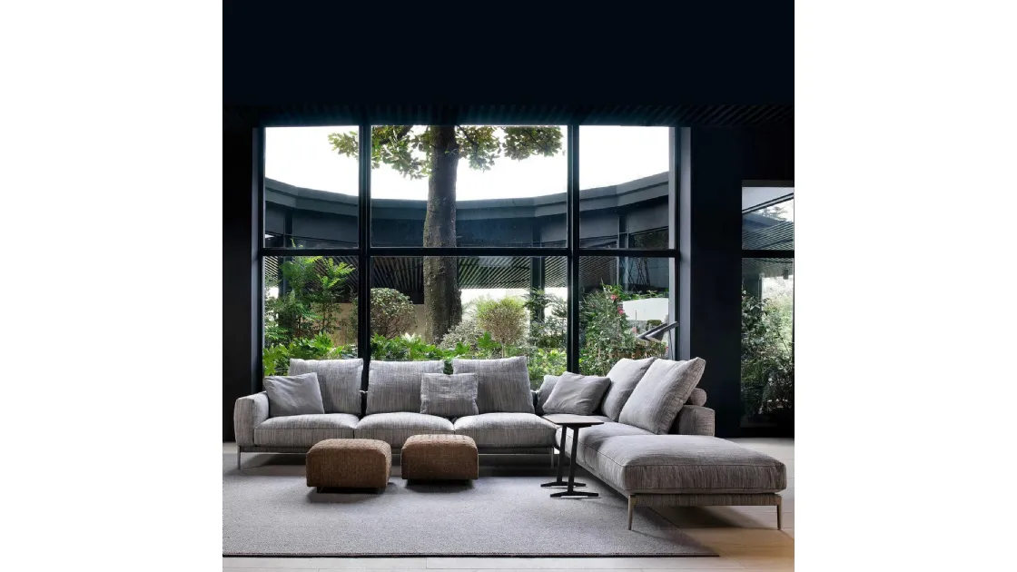 Divano moderno ad angolo Romeo in tessuto imbottito di Flexform