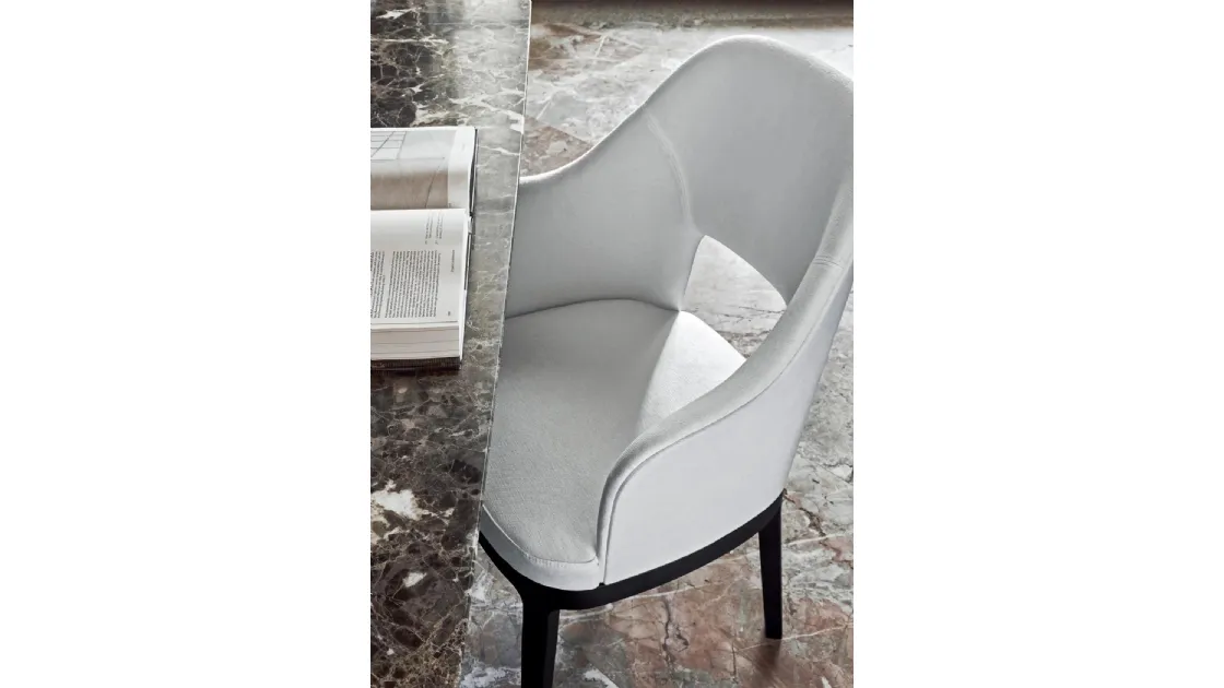 Sedia Judit in tessuto imbottito di Flexform