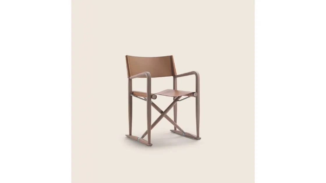 Sedia Luchino in cuoio e legno massello di Flexform