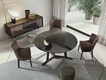 Tavolo rotondo in gres porcellanato effetto marmo con base in legno massello Arja di Frigerio