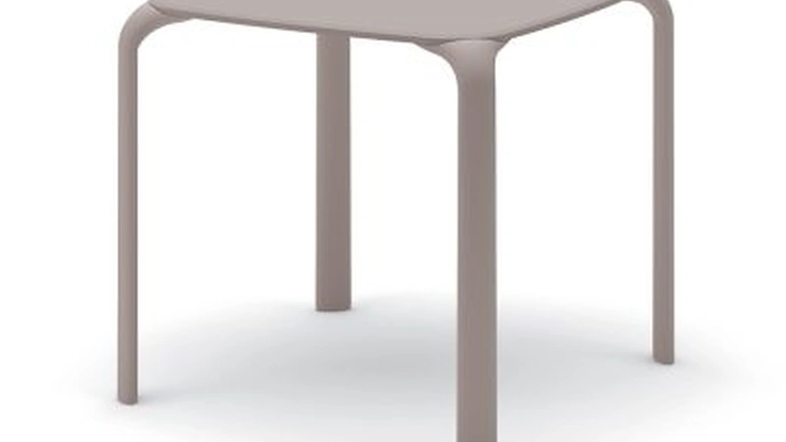 Tavolo Drop Table Square di Infiniti