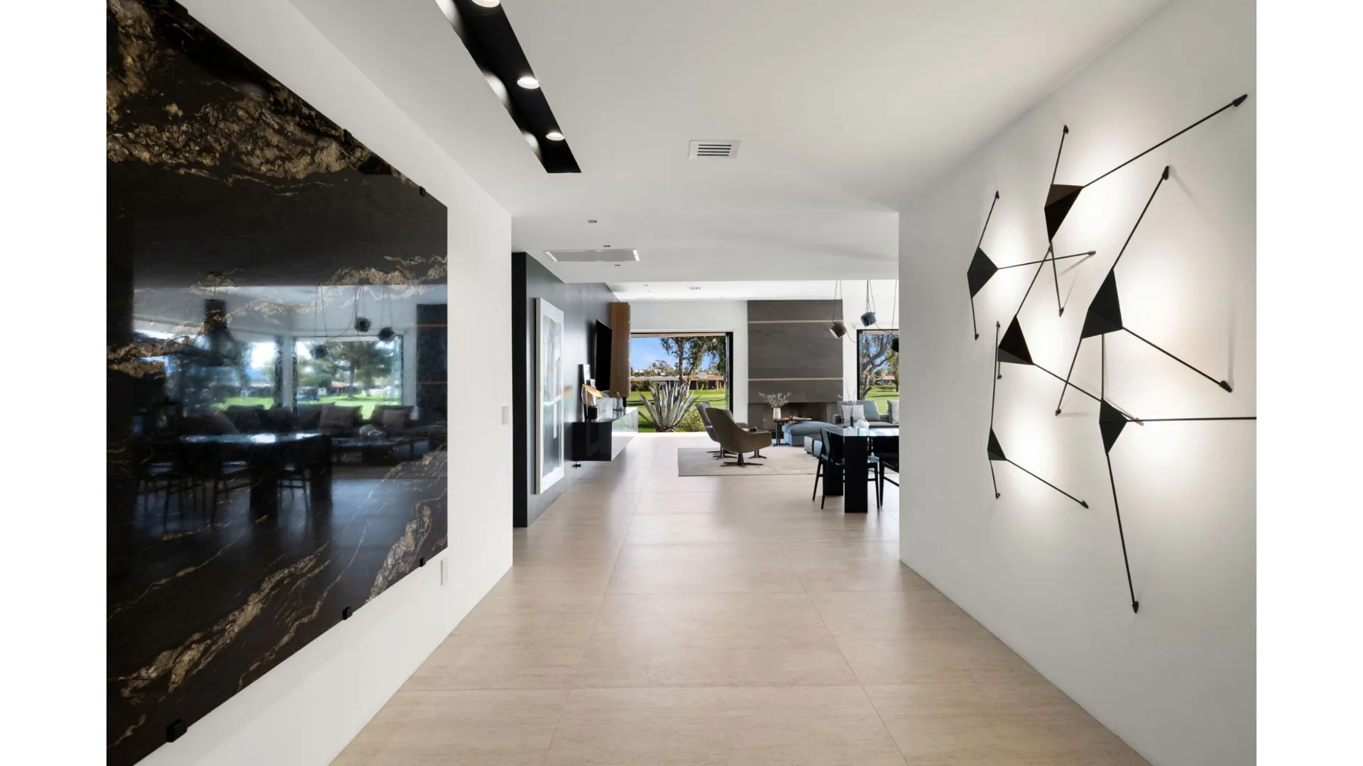 20 Lafayette Dr, Rancho Mirage, CA