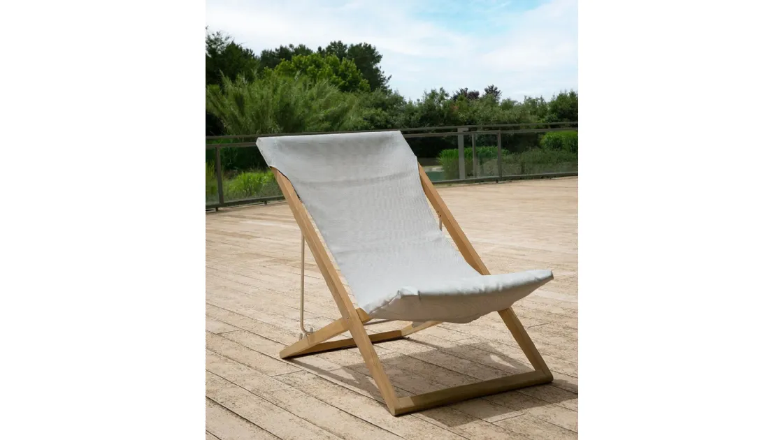 Sdraio Cosette in tessuto e teak di Unopiu