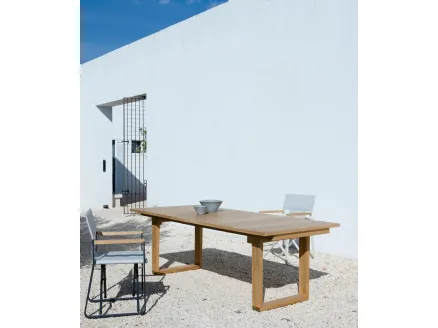 Tavolo Cosette in teak di Unopiu